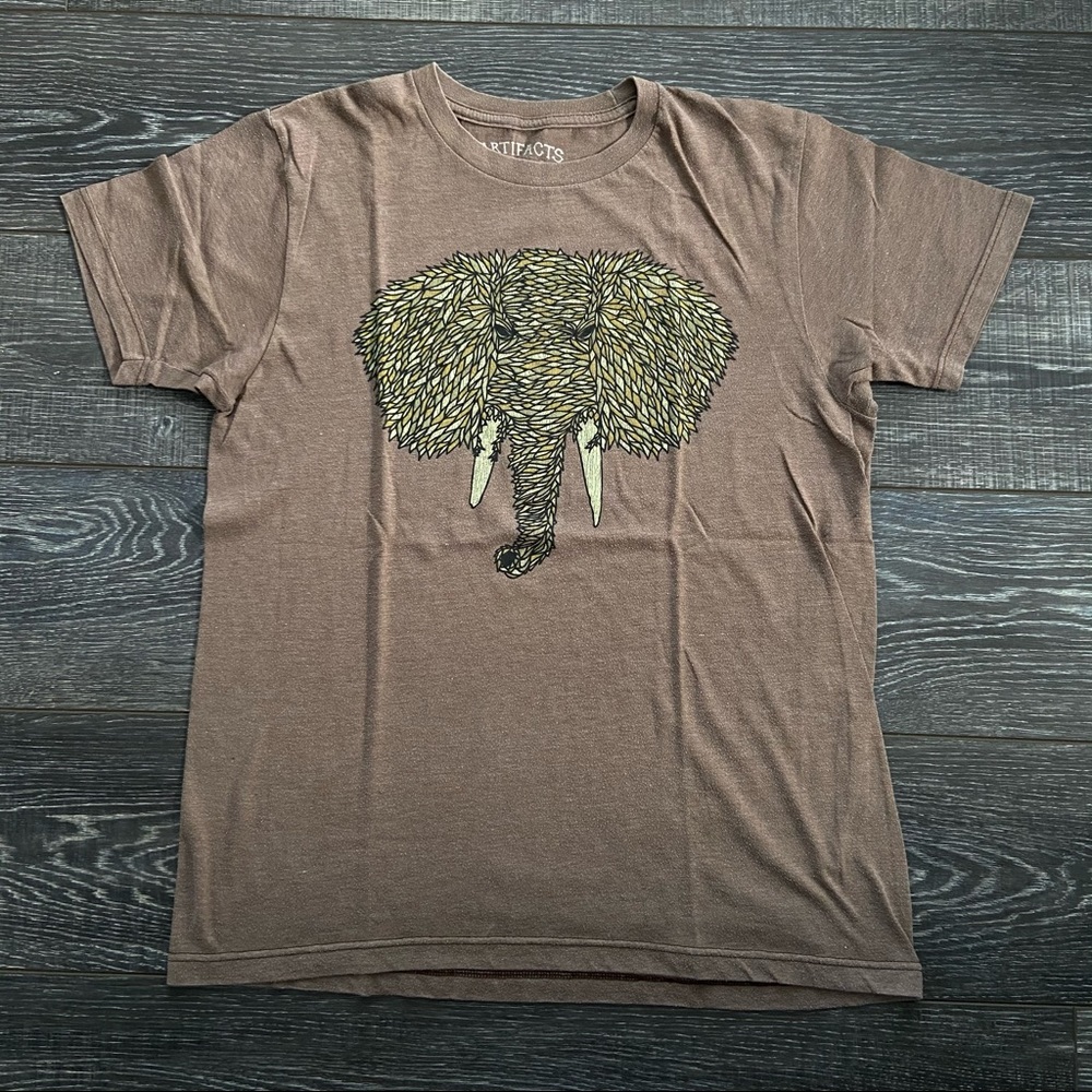 Elephant Graphic Tee